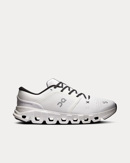 On Running Cloud X 5 White / Black Low Top Sneakers - 1