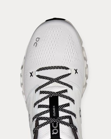 On Running Cloud X 5 White / Black Low Top Sneakers - 6