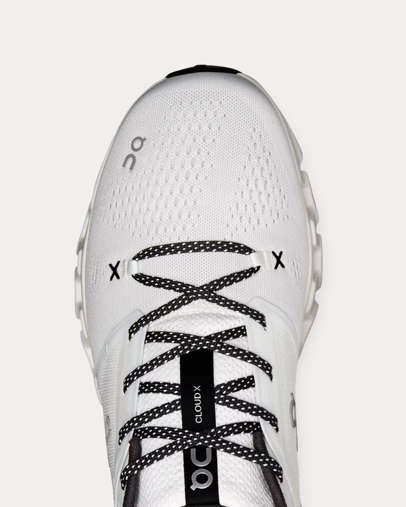 On Running Men's Cloud X 5 White / Black Low Top Sneakers