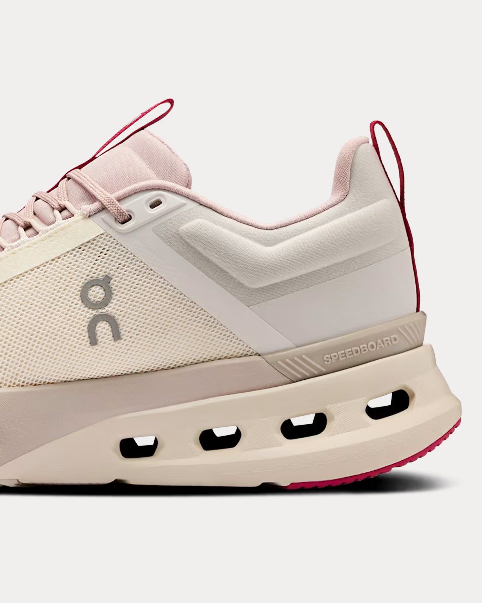 On Running Women's Cloudnova X Ice / Fade Training Shoes