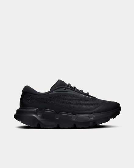 On Running Cloudsoma Hike Black / Black Low Top Sneakers - 1