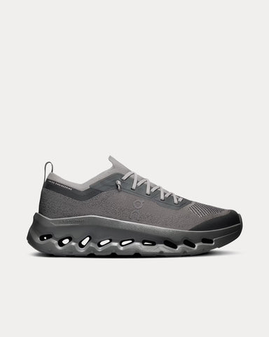 On Running Cloudtilt Moon Nickel / Nickel Low Top Sneakers