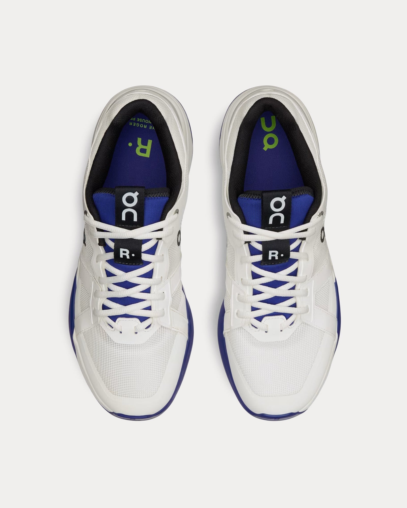 On Running - The Roger Clubhouse Pro Undyed / Indigo Low Top Sneakers