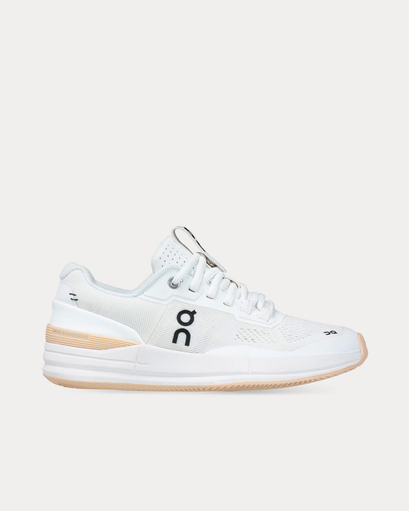 On Running The Rodger Pro Clay White Savannah Low Top Sneakers