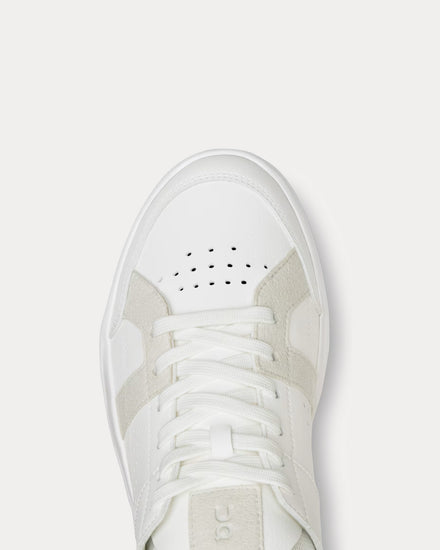 On Running The Roger Clubhouse White / Mauve Low Top Sneakers - 4