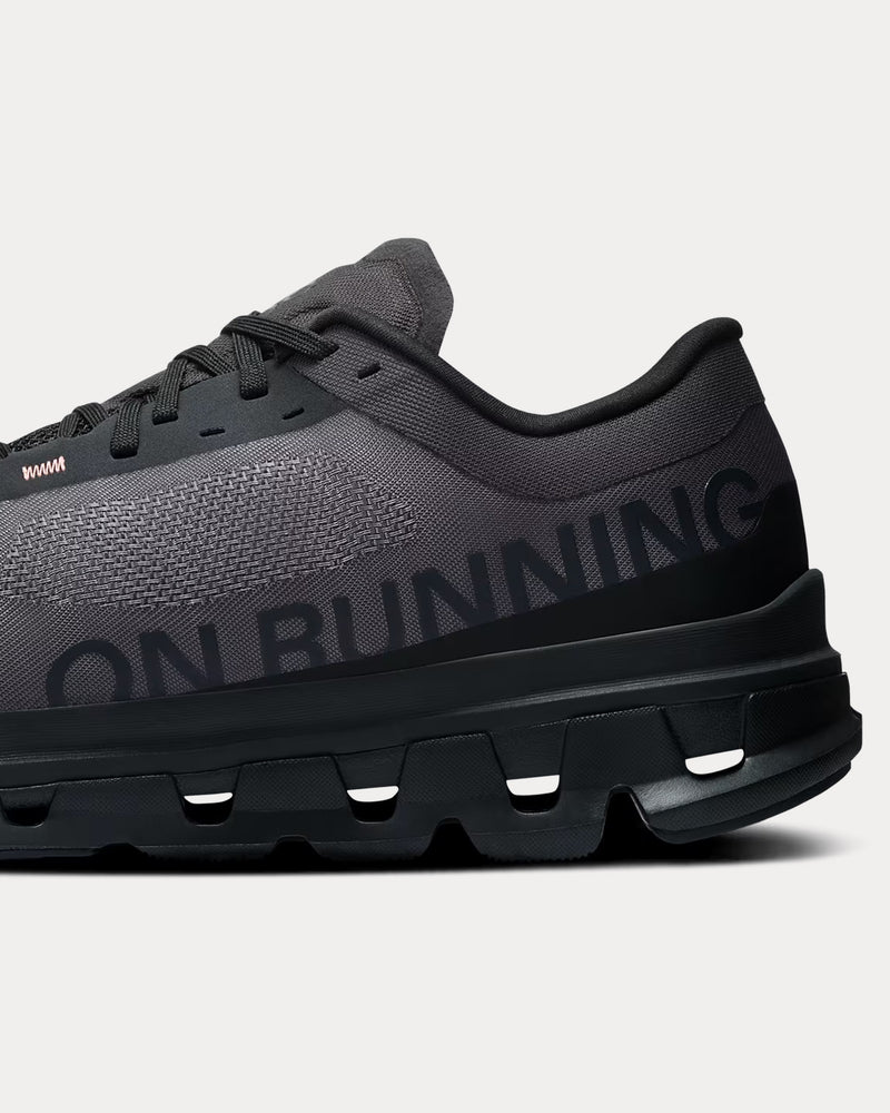 On Running Cloudflow 5 Black / Black Running Shoes - 5