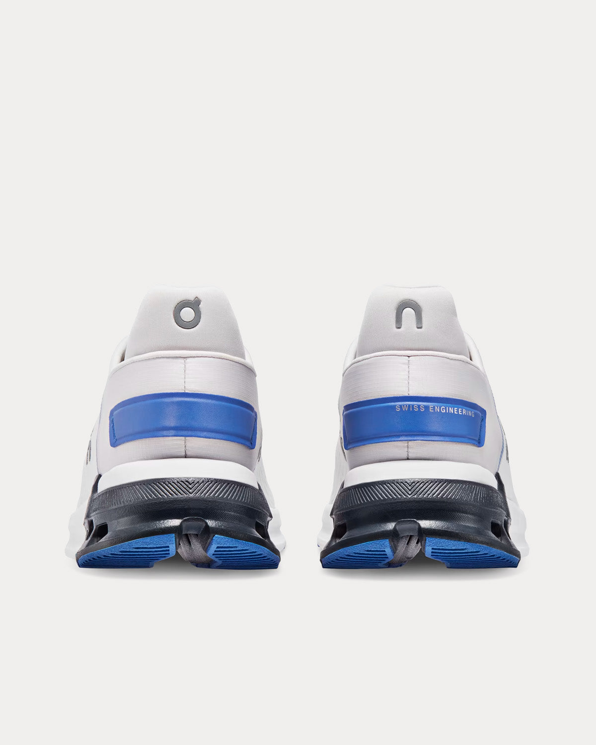 cloudnova white cobalt