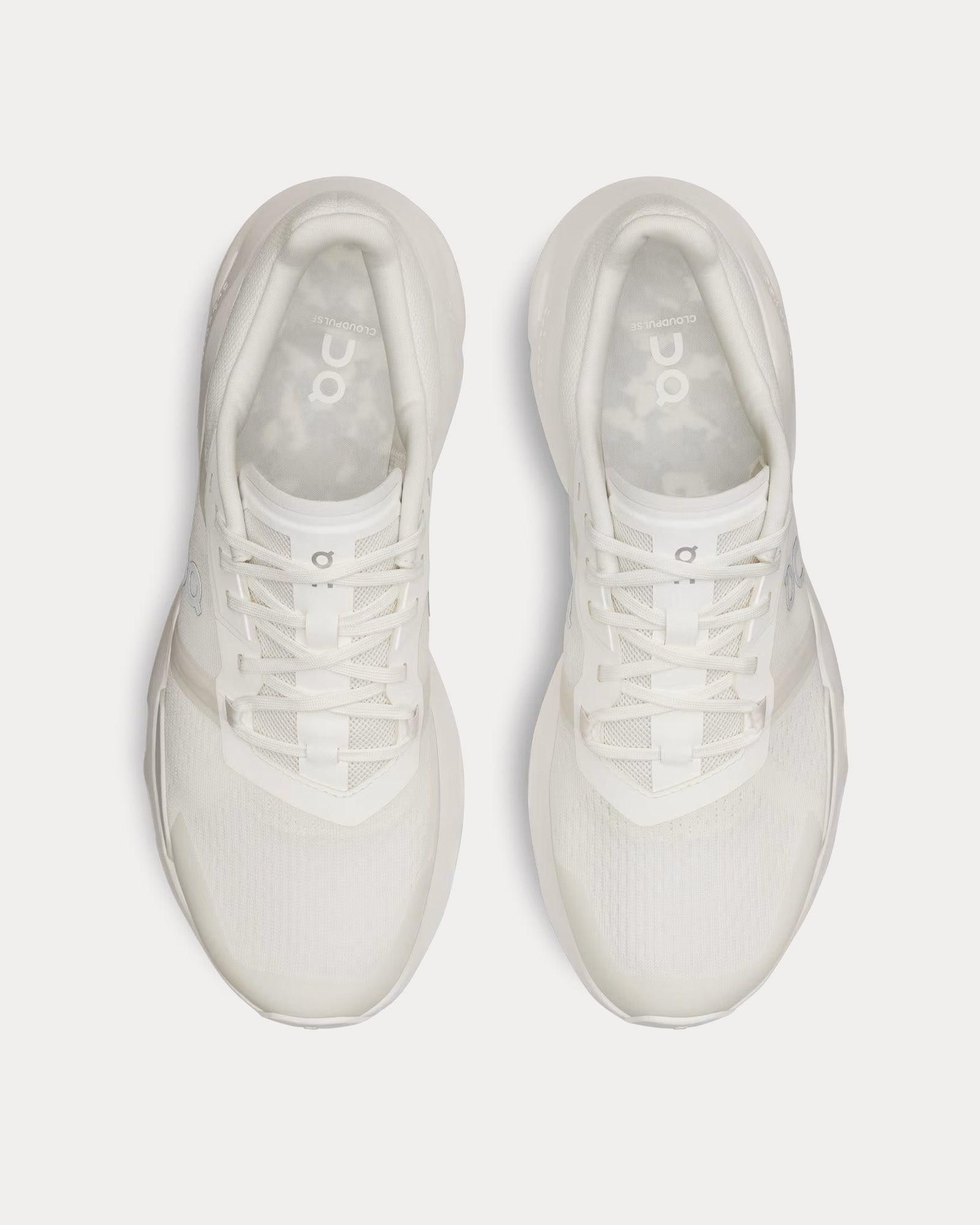 On Running - Cloudpulse Undyed / Frost Training Shoes