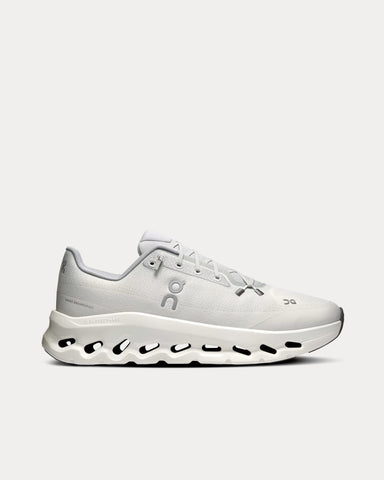 On Running Cloudtilt Glacier / Ice Low Top Sneakers