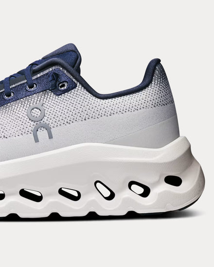 On Running Cloudtilt Midnight / Ice Low Top Sneakers - 5