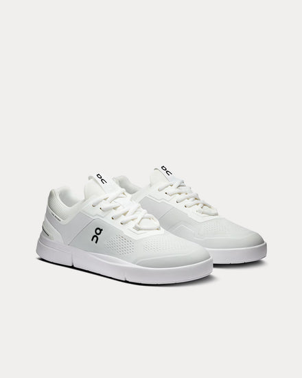 On Running The Roger Spin White / Black Low Top Sneakers - 3