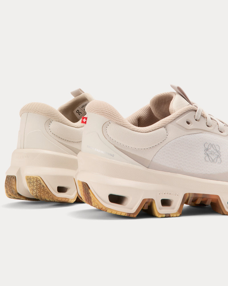On Running x Loewe Cloudventure 2.0 Sand Running Shoes - 5