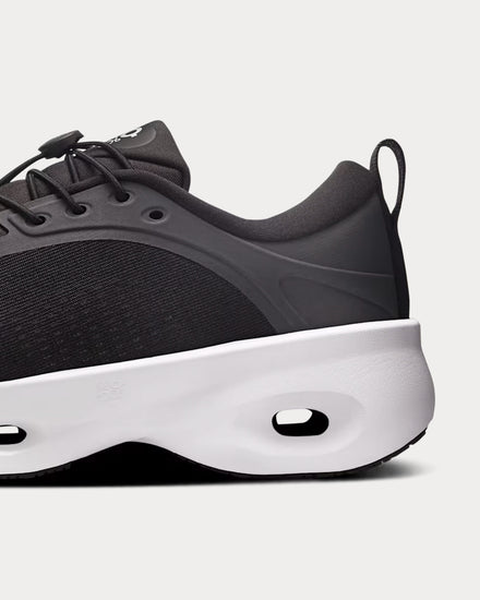 On Running x Loewe Cloudsolo Black / White Low Top Sneakers - 6