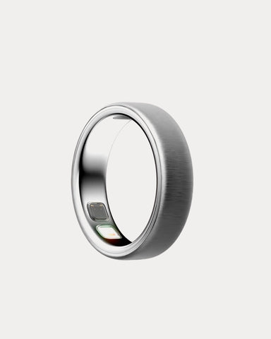 Oura Ring 5 in Brushed Silver