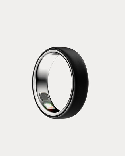 Oura Ring 5 in Stealth - 1