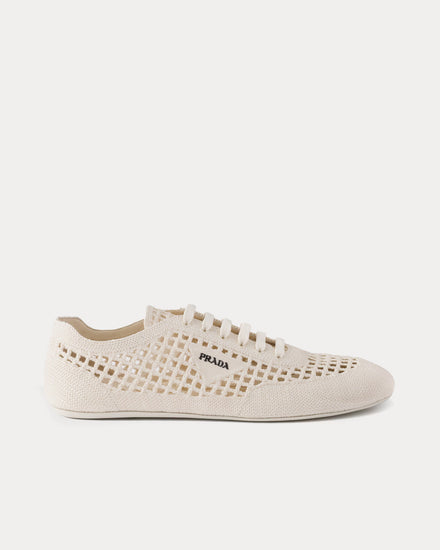 PRADA ホワイト フラットシューズ Prada レザー フラットシューズ | ホワイト | FARFETCH JP