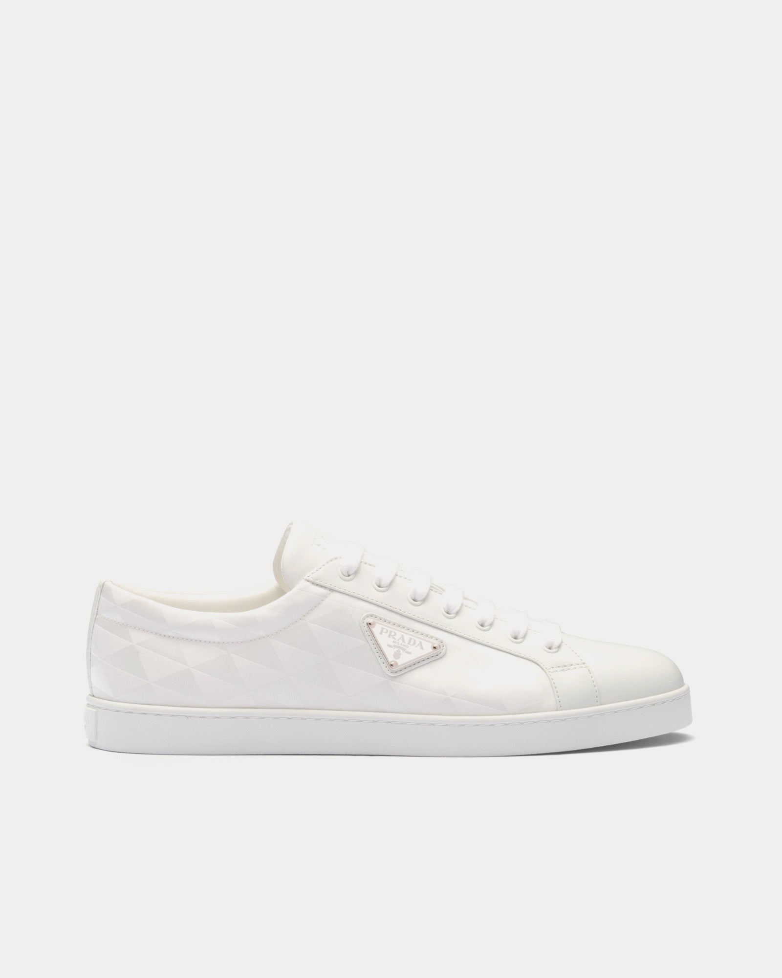 Prada Milano 2EE448 Mens White Pebbled Leather Low Top Sneakers, UK 8.5 Prada Leather sneakers for Men - White in UAE | Level Shoes main image 2