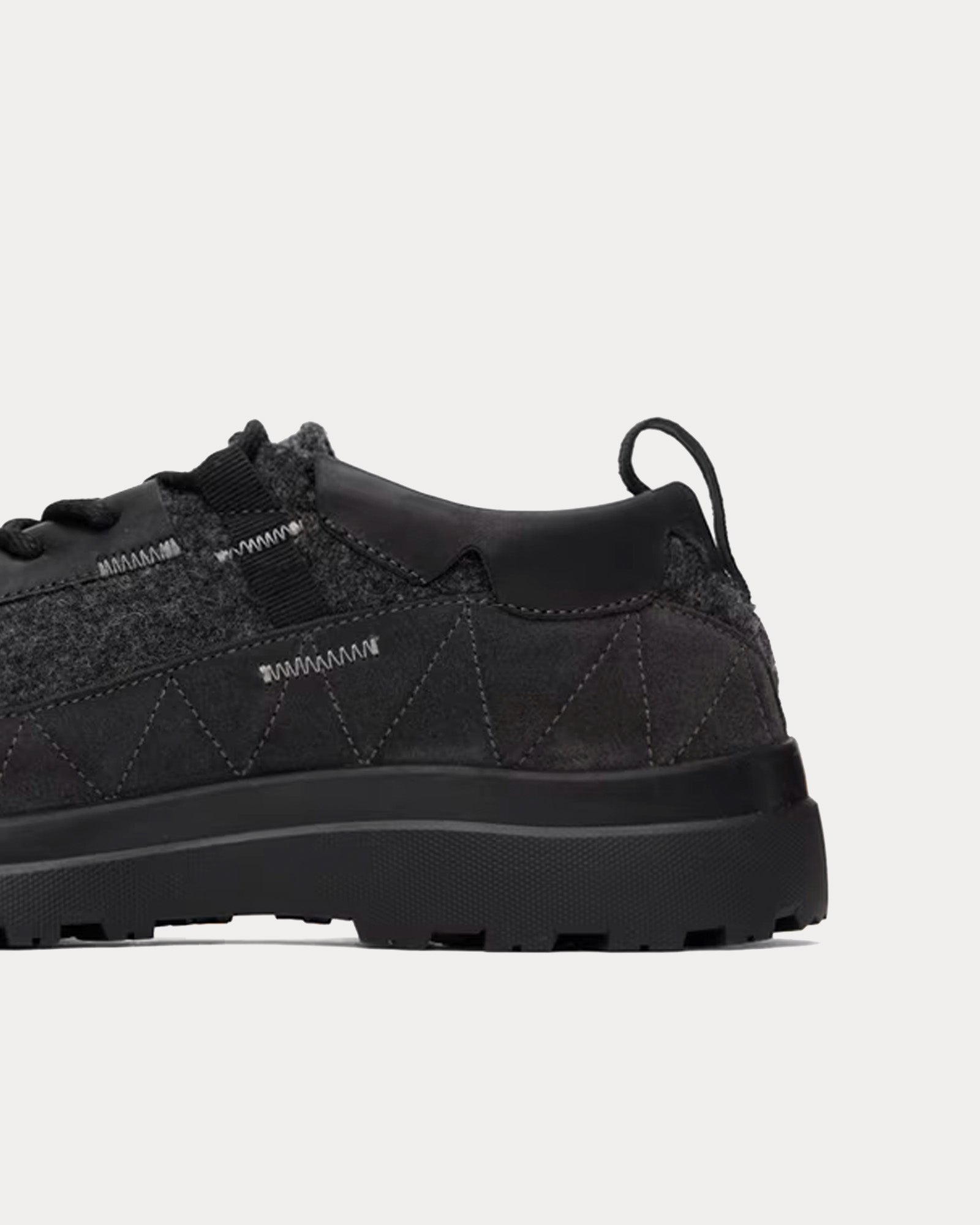 Tab Ranra Ranra Men's Kalt Gunmetal Low Top Sneakers