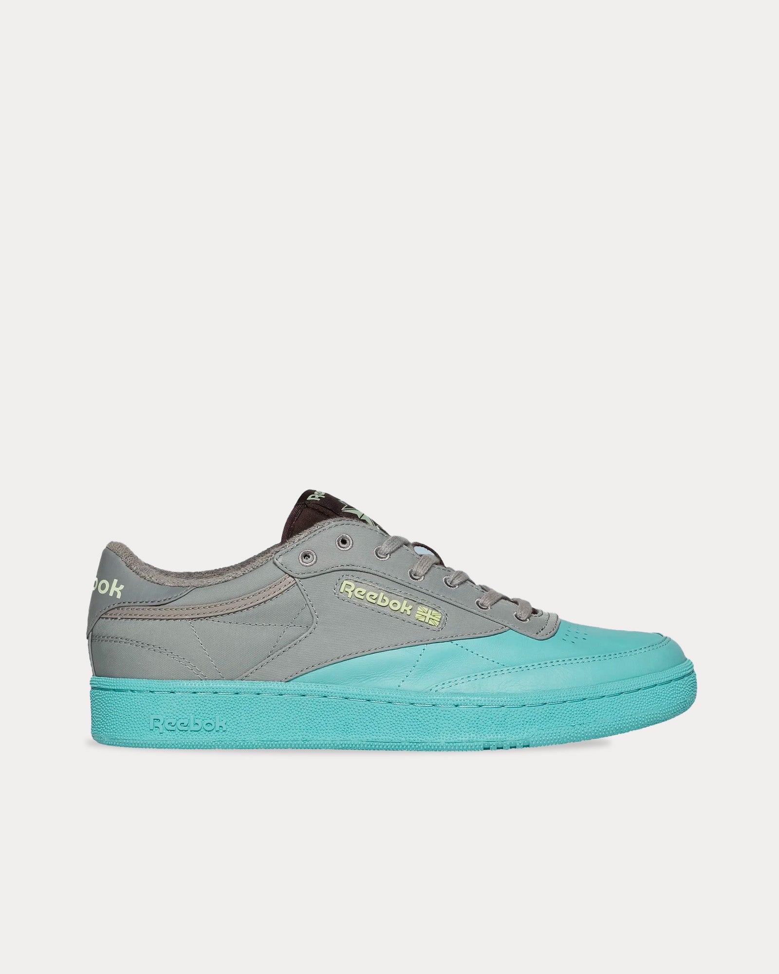 Blue Low Reebok Reebok LTD Unisex Club C Two Tone Light Blue / Light Grey Low Top Sneakers