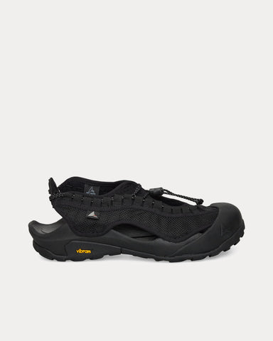 ROA Arpy Weaved Black Sandals