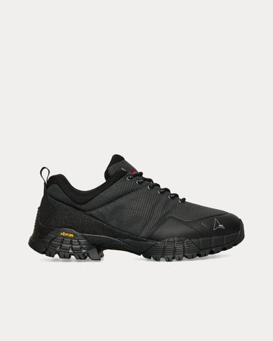 ROA Neal Black Low Top Sneakers