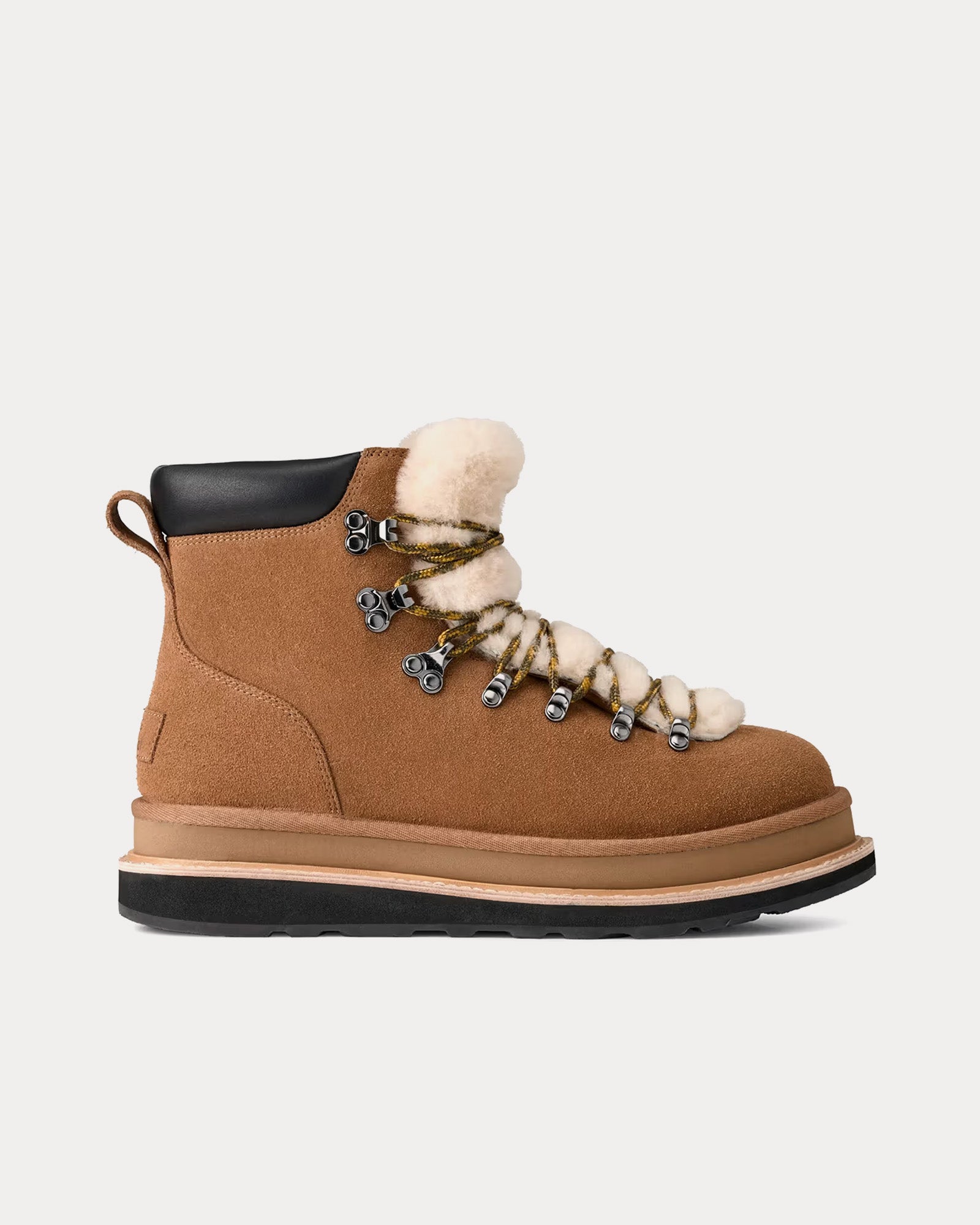 靴 Sacai Hiker Boots UGG x Sacai Unisex Suede & Shearling Chestnut Hiking Boots