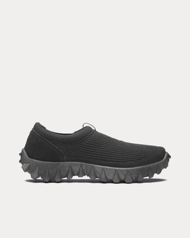Salomon Snowclog Corduroy Black / Black / Black Slip On Sneakers