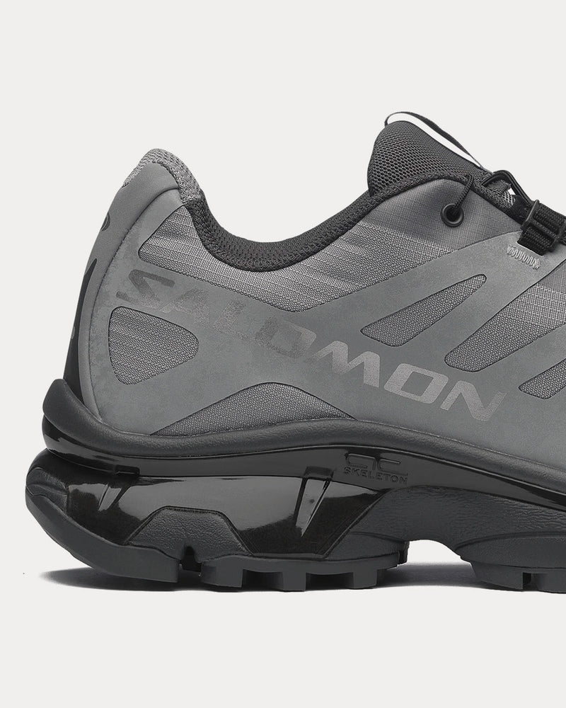 Salomon XT-4 OG Protective Monument / Asphalt / Ftw Silver Low Top Sneakers - 5
