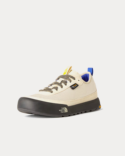 The North Face Clyffe Desert Stone / Summit Gold Low Top Sneakers - 3