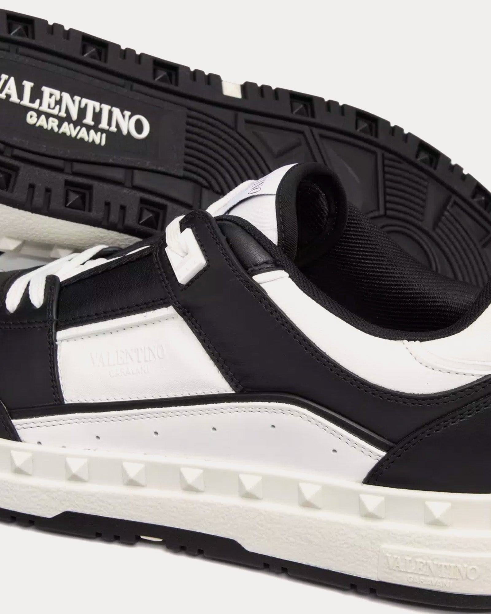 Valentino - Freedots Calfskin Black / White Low Top Sneakers