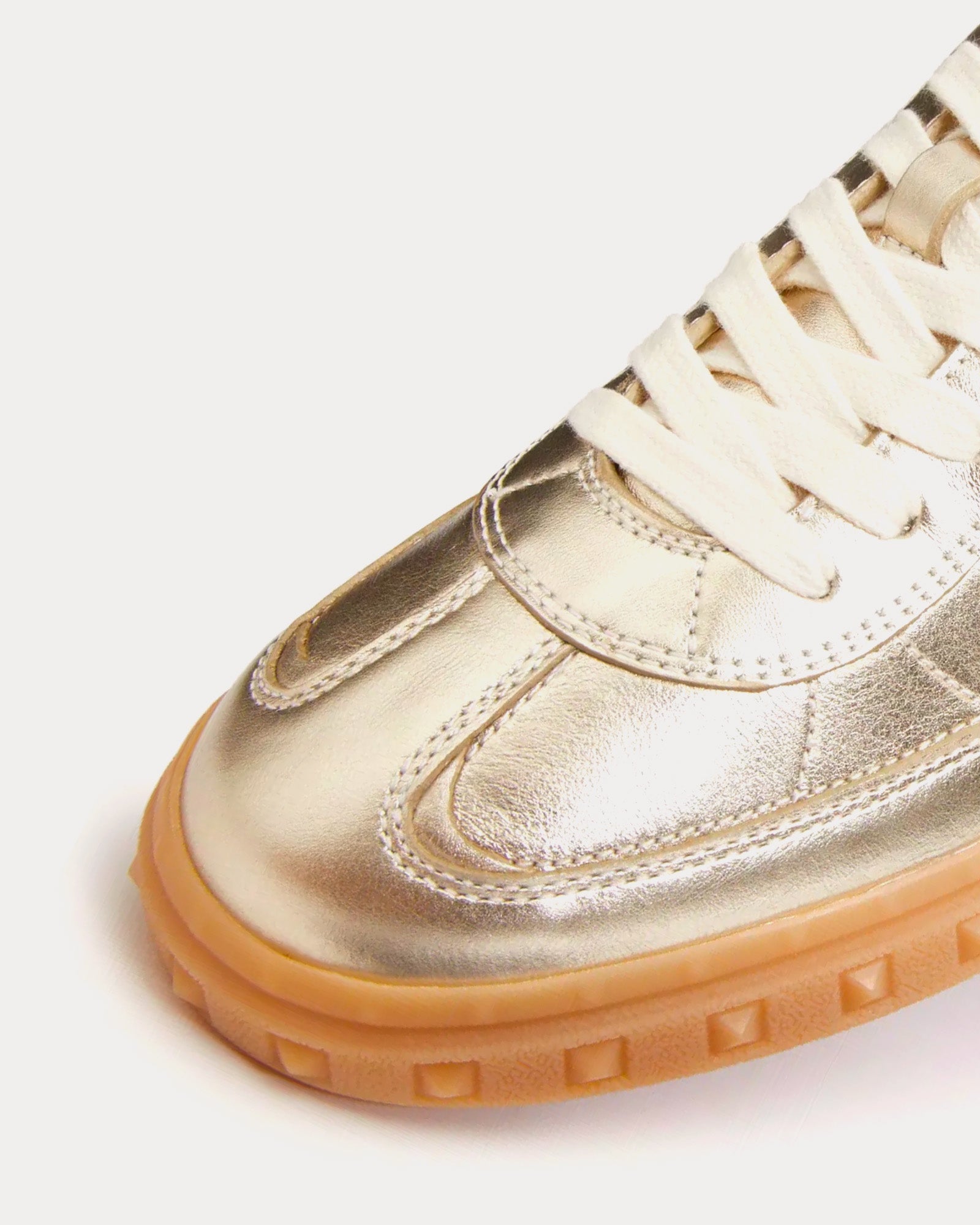 Valentino - Upvillage Laminated Calfskin Leather Platinum / Ivory / Amber Low Top Sneakers