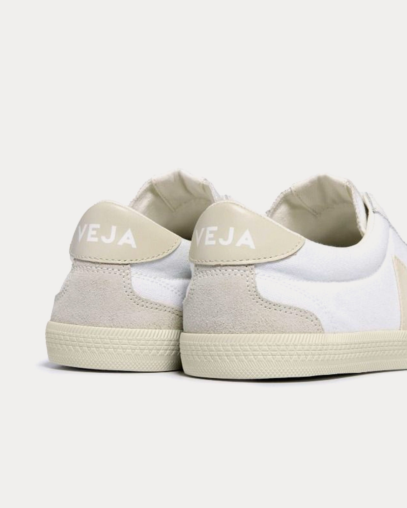 Veja - Volley Canvas White / Pierre Low Top Sneakers