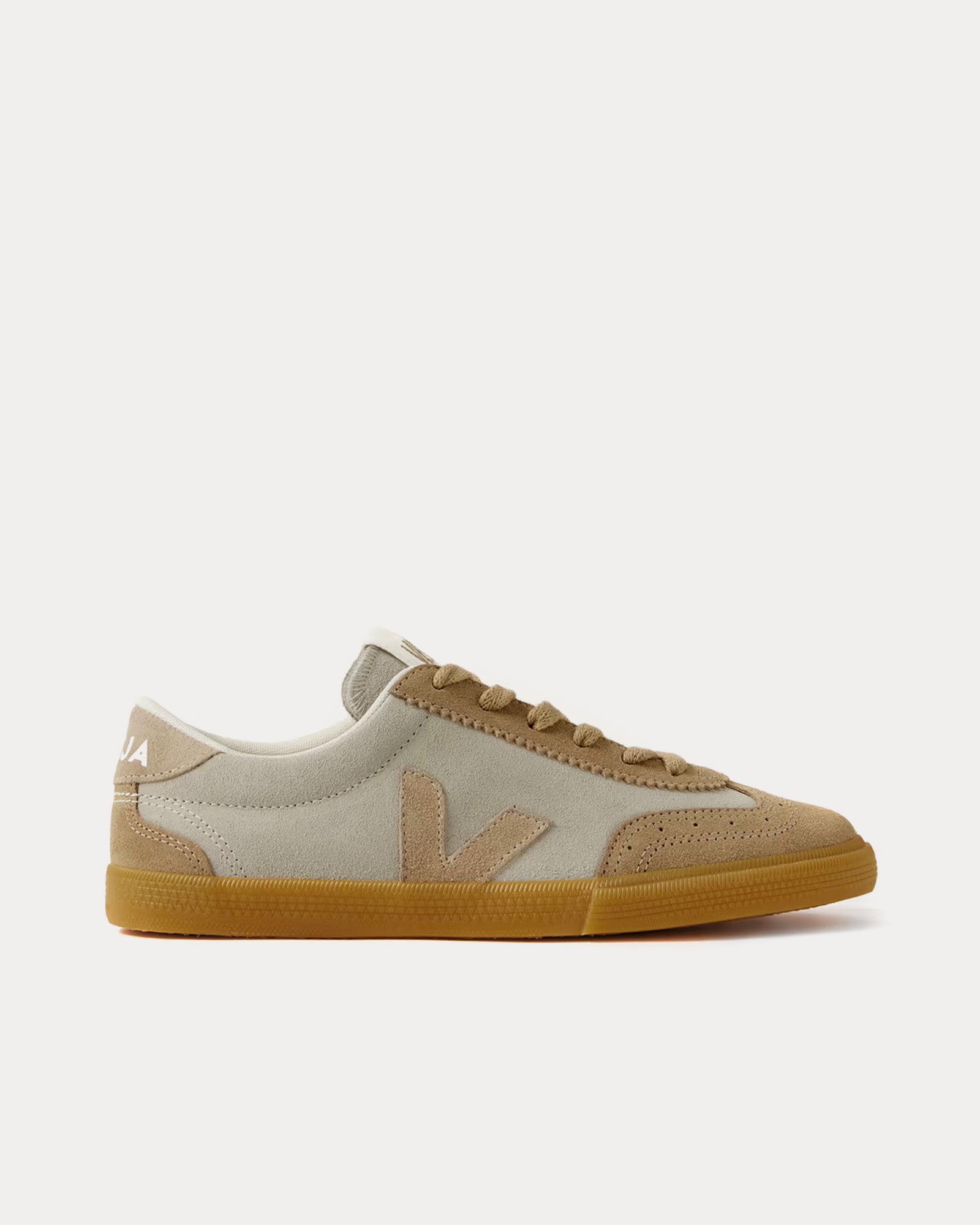 Veja - Volley Leather Natural / Sahara Low Top Sneakers