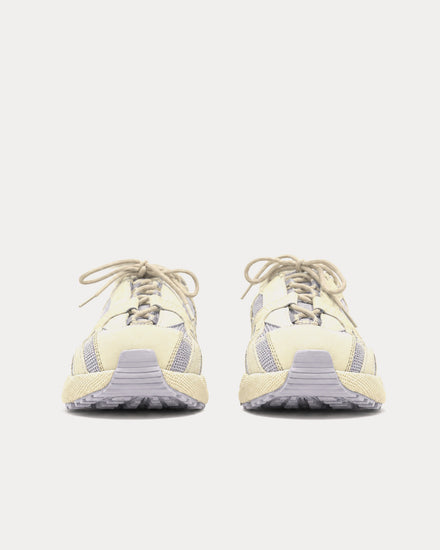 Yeezy 800s Yellow Low Top Sneakers - 3