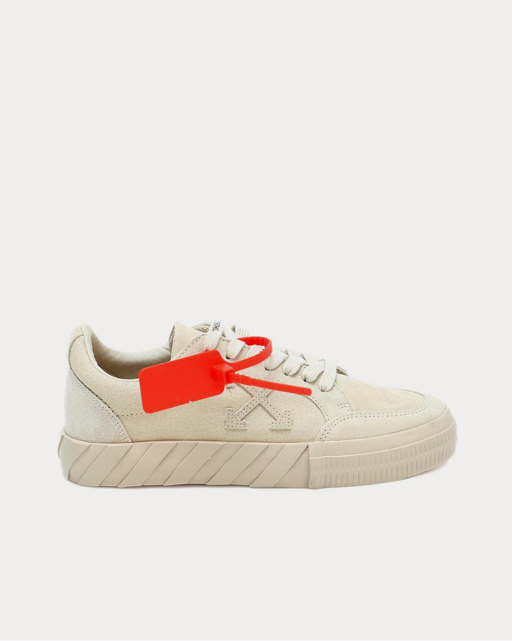 Vulcanised striped low top sneakers top