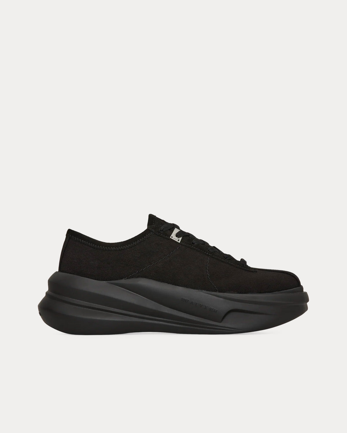 1017 ALYX 9SM - Aria Black Low Top Sneakers