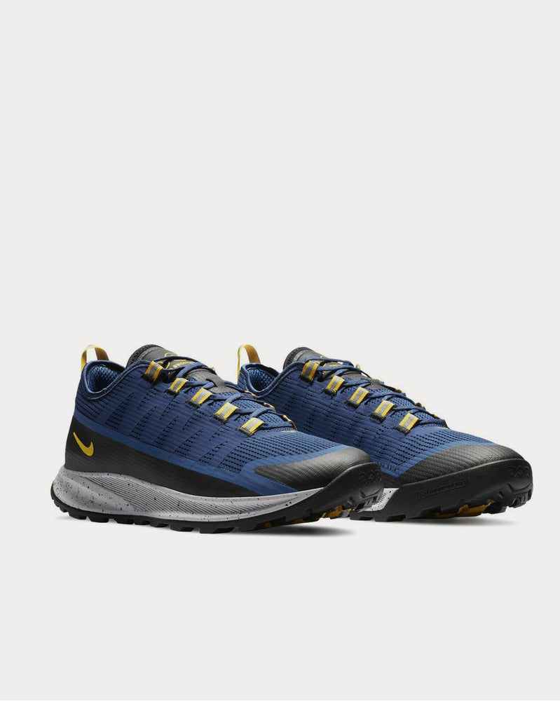 Nike ACG Air Nasu Rubber-Trimmed Mesh Hiking  Bright blue low top sneakers - 2