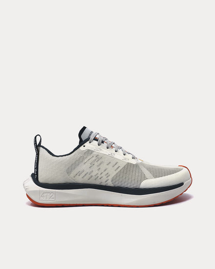 4T2 Weekdays Vintage White Running Shoes - 1