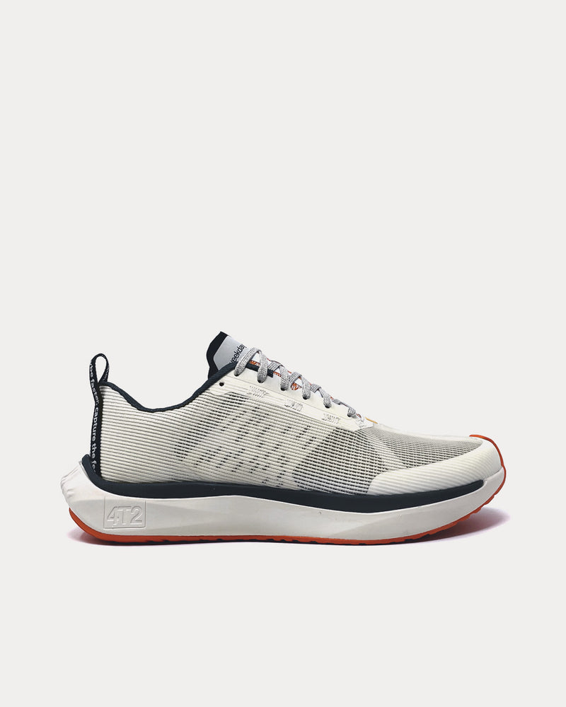 4T2 Weekdays Vintage White Running Shoes - 1