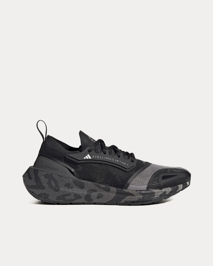 Adidas ultraboost core black cloud white hot sale