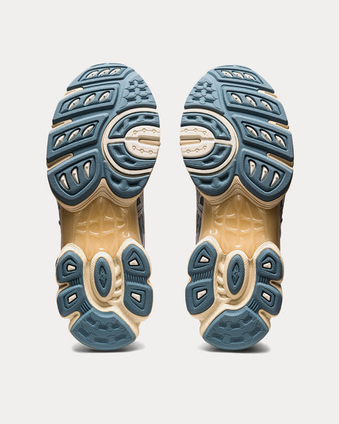 x WIND AND SEA GEL-Nimbus 9 Cream / Pure Silver Running Shoes