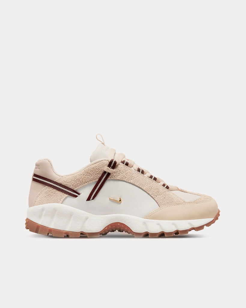Beige sneakers nike sale