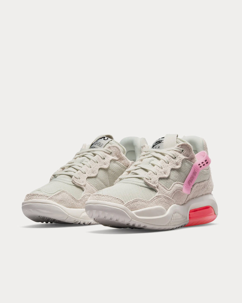 Tennis femme deals nike jordan