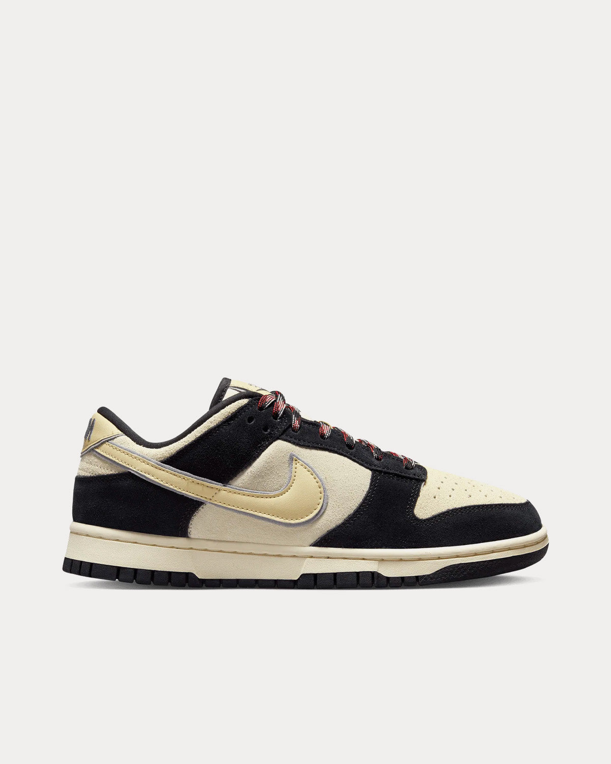 Nike Women's Dunk Low LX Black / Team Gold Low Top Sneakers & Trainers