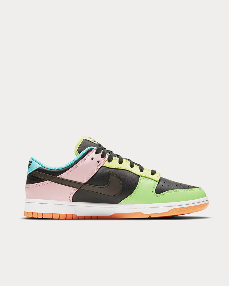 Nike Dunk Low SE Black / Chocolate / Copa / Pink Low Top Sneakers - 1