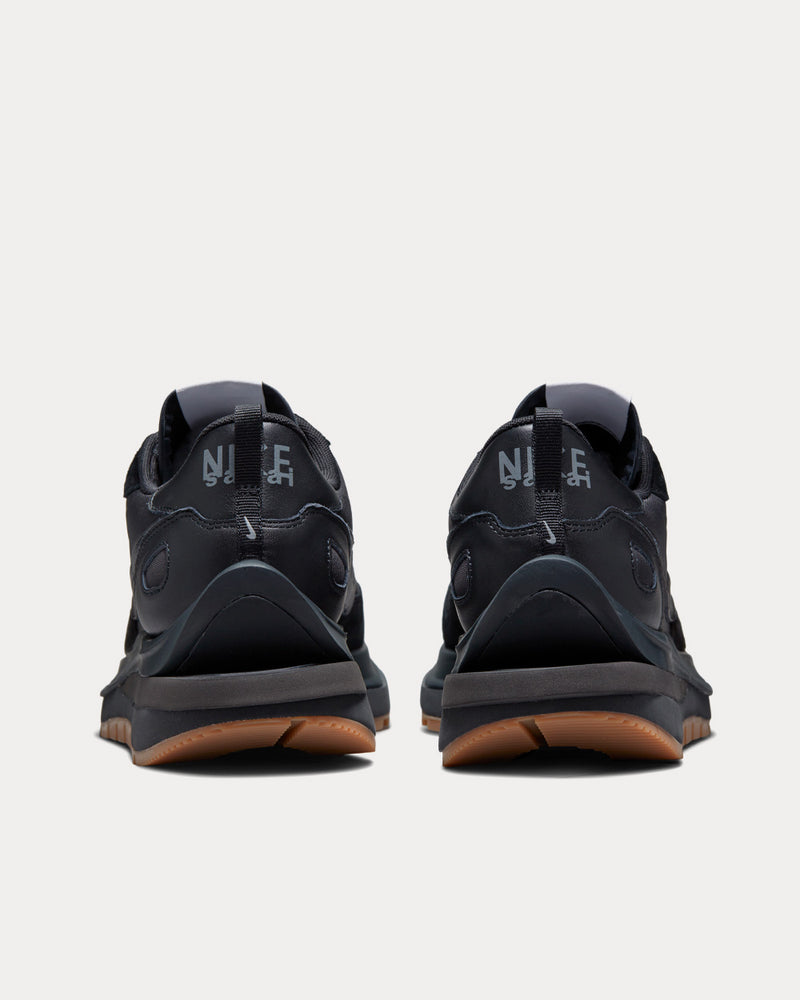 Nike x Sacai Vapourwaffle Black / Off Noir Low Top Sneakers - 4