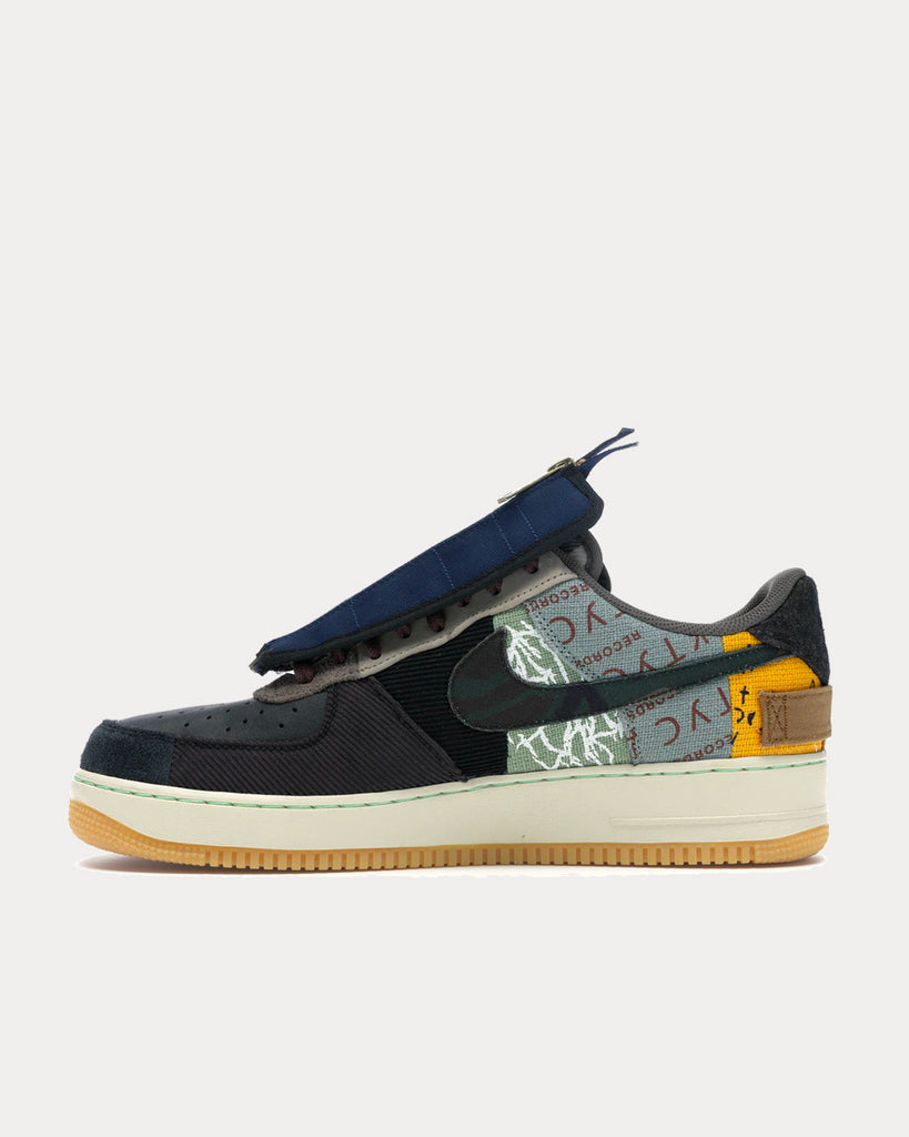 Nike Air Force 1 Low x Travis Scott Cactus Jack