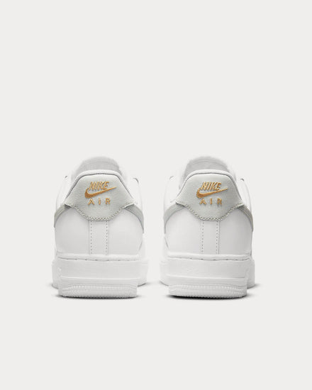 スニーカー Nike Air Force 1 '07 Essential White Light Silver Nike Air Force 1 Low '07 Light Silver (Women's) - DX4108-001