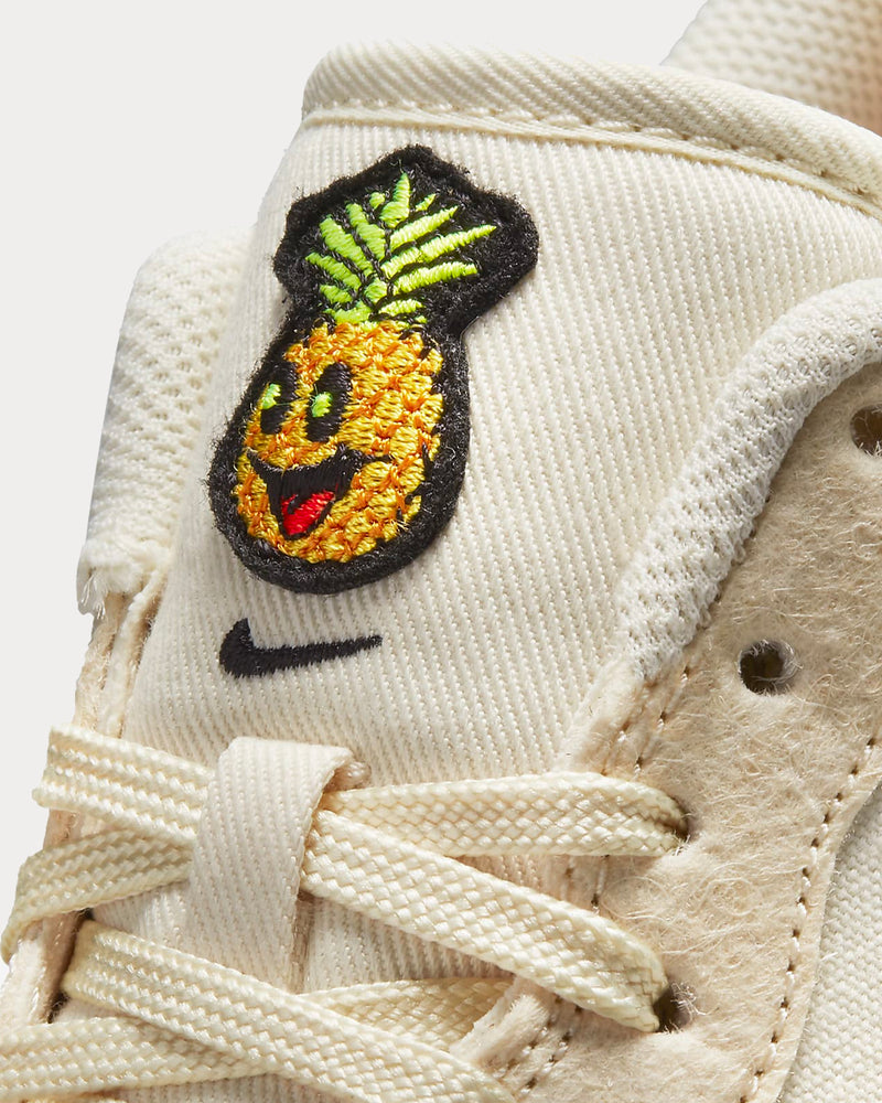 Nike Air Force 1 '07 Premium Coconut Milk / Green Glow / Natural / Metallic Gold Low Top Sneakers - 6