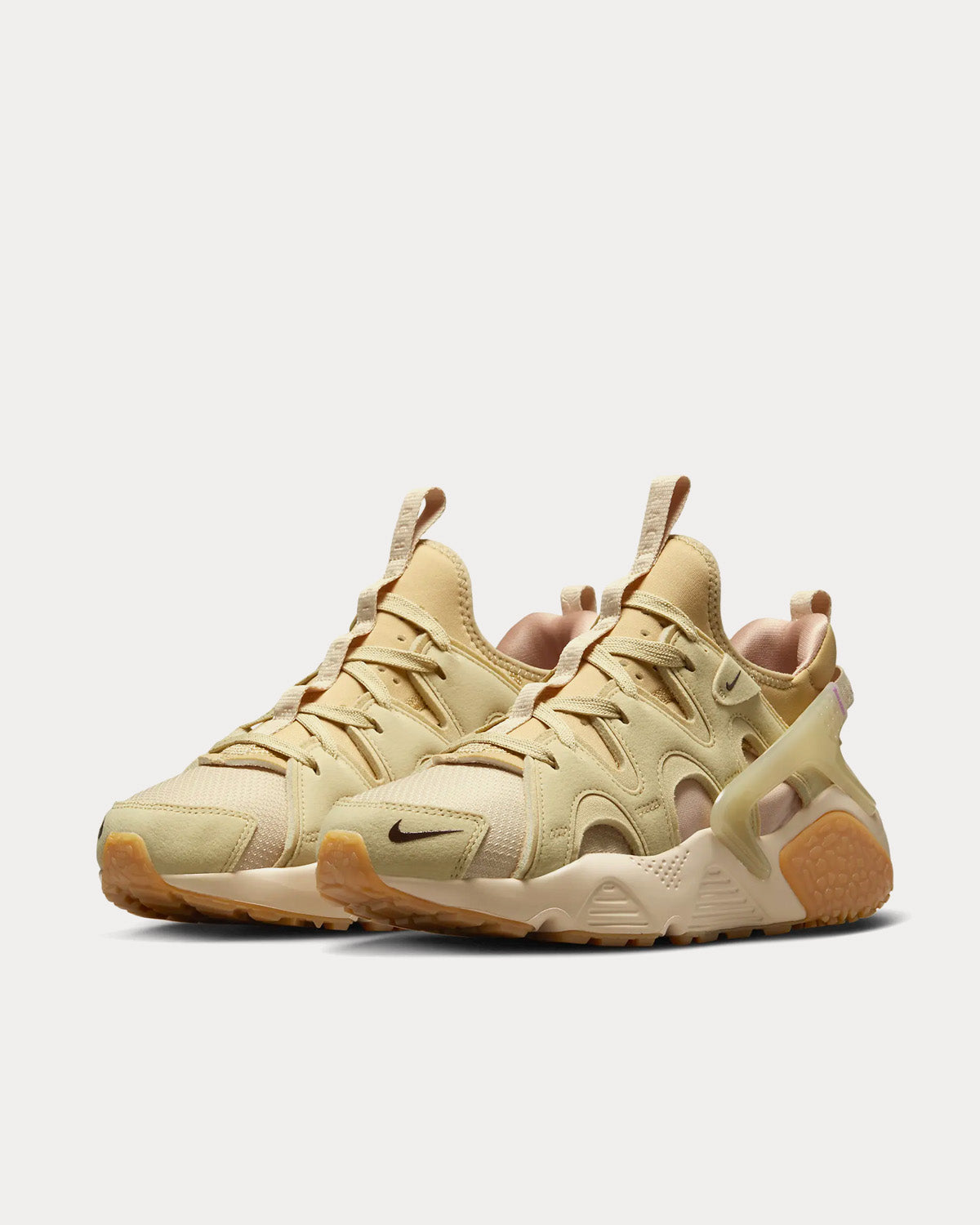 Nike Air Huarache Craft Sand Drift Team Gold Pink Oxford Earth Low Top Sneakers Sneak in Peace